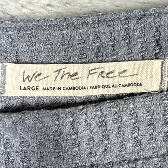 We The Free North Shore Tunic Henley Top Thumbholes Oversize Women L Grey Blue - Picture 5 of 5